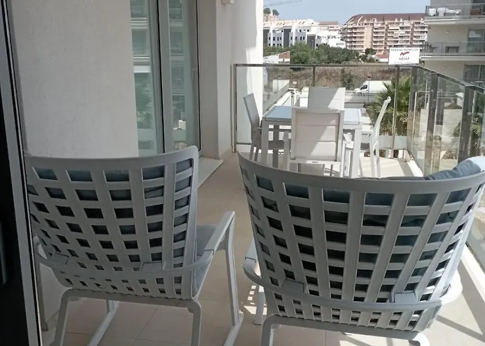 アパート Marina Real Ii, 2 Bedroom & 2 Bathroom With Pool Views デニア